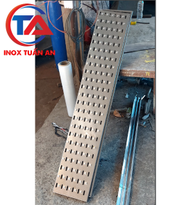 TẤM ĐAN MƯƠNG NƯỚC